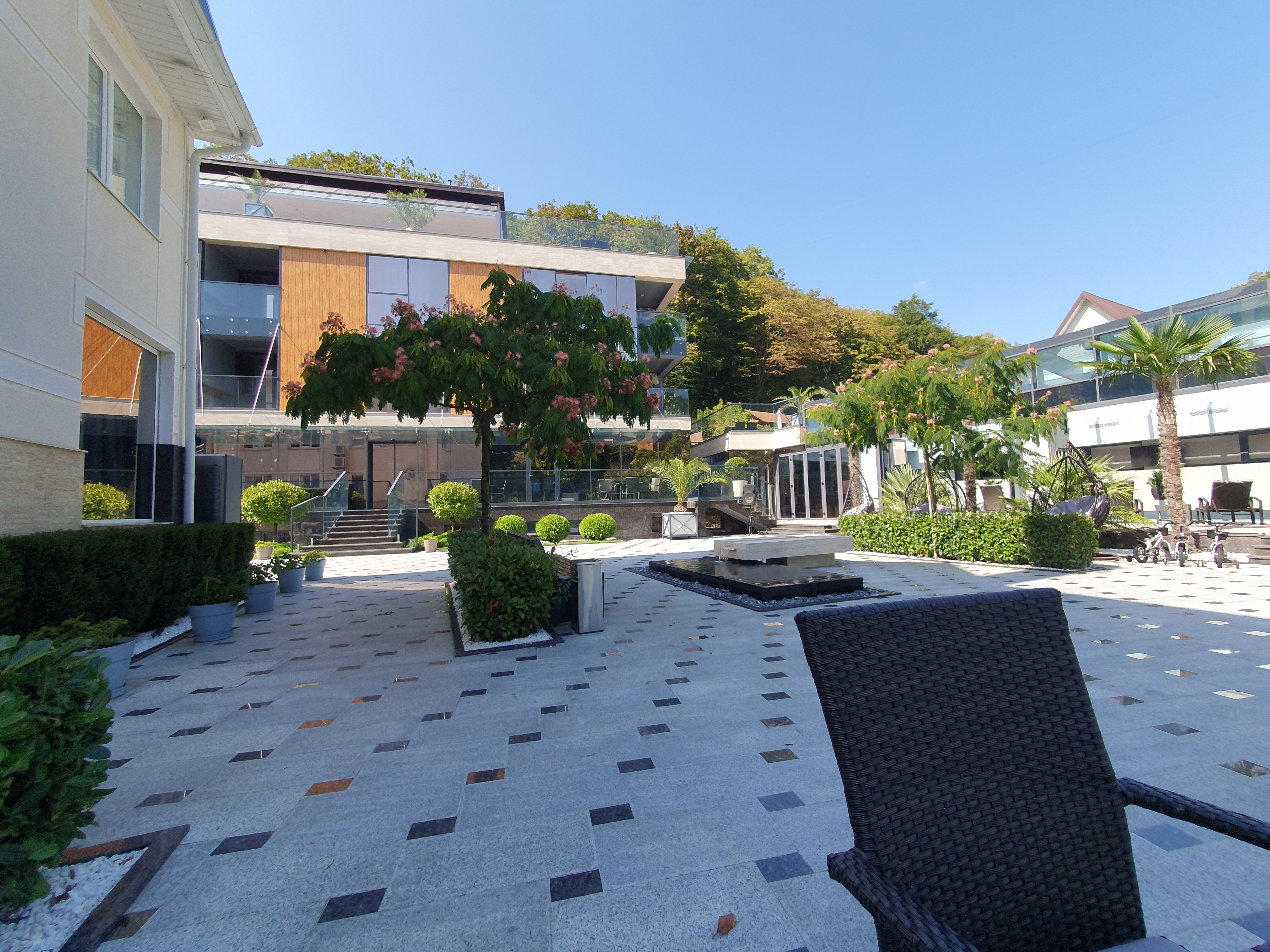 Фото отеля 3