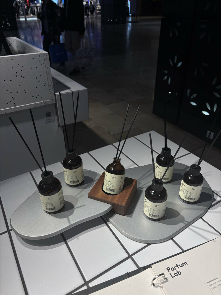 Perfume and cosmetics shop ParfumLab - Forum Istanbul Experience Point, Istanbul, photo