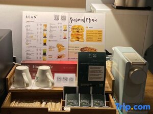 Гостиница The Seraya Hotel