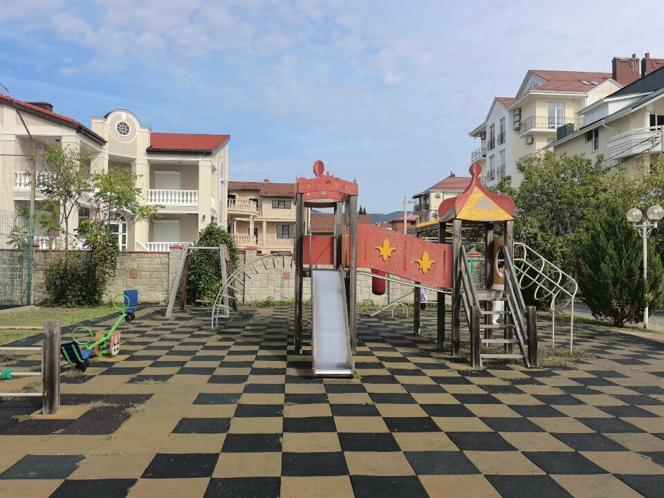 Playground Playground, Gelendgik, photo