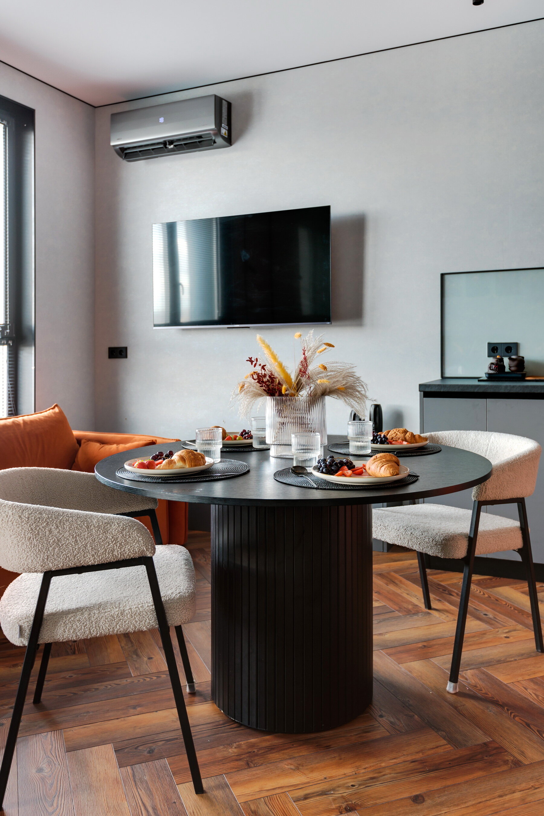 Фото Home24 на Открытом шоссе 14д