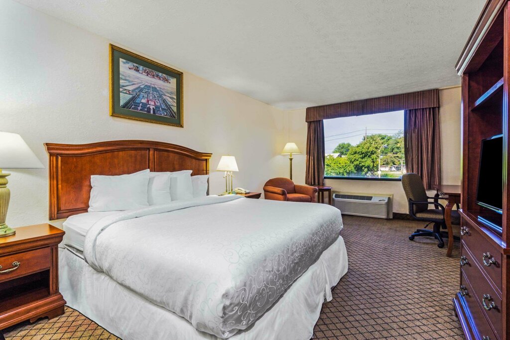 Hotel Days Inn Columbus Airport, Columbus, photo