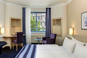 Гостиница IntercityHotel Nürnberg