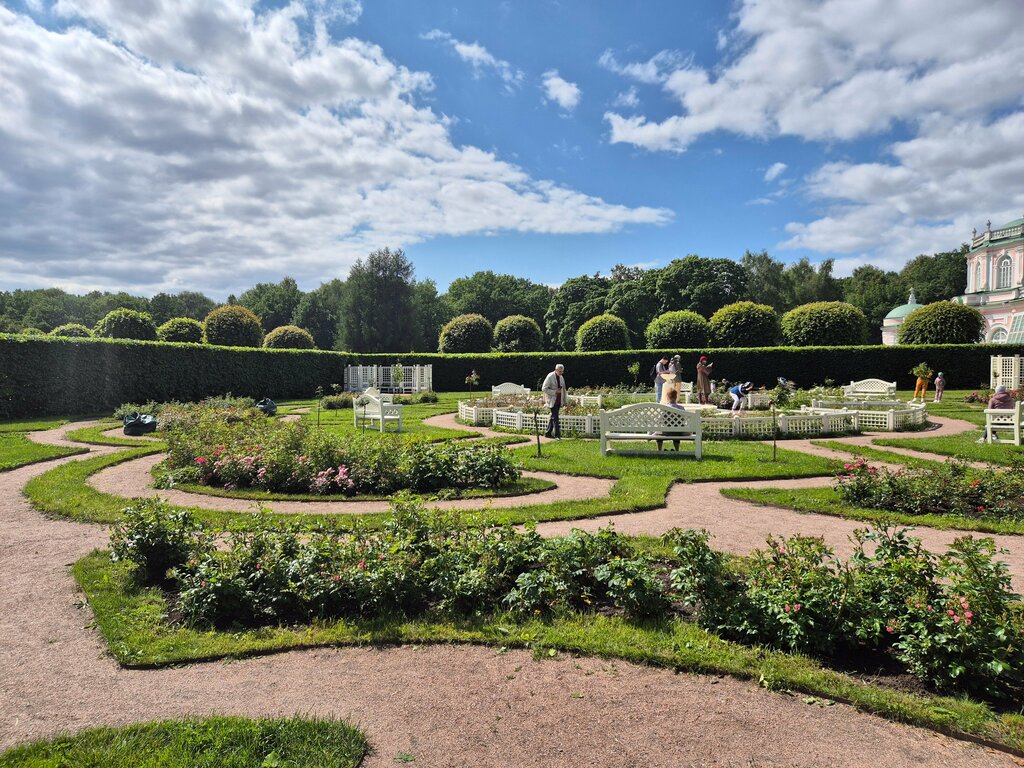 Landmark, attraction Labyrinth, Moscow, photo