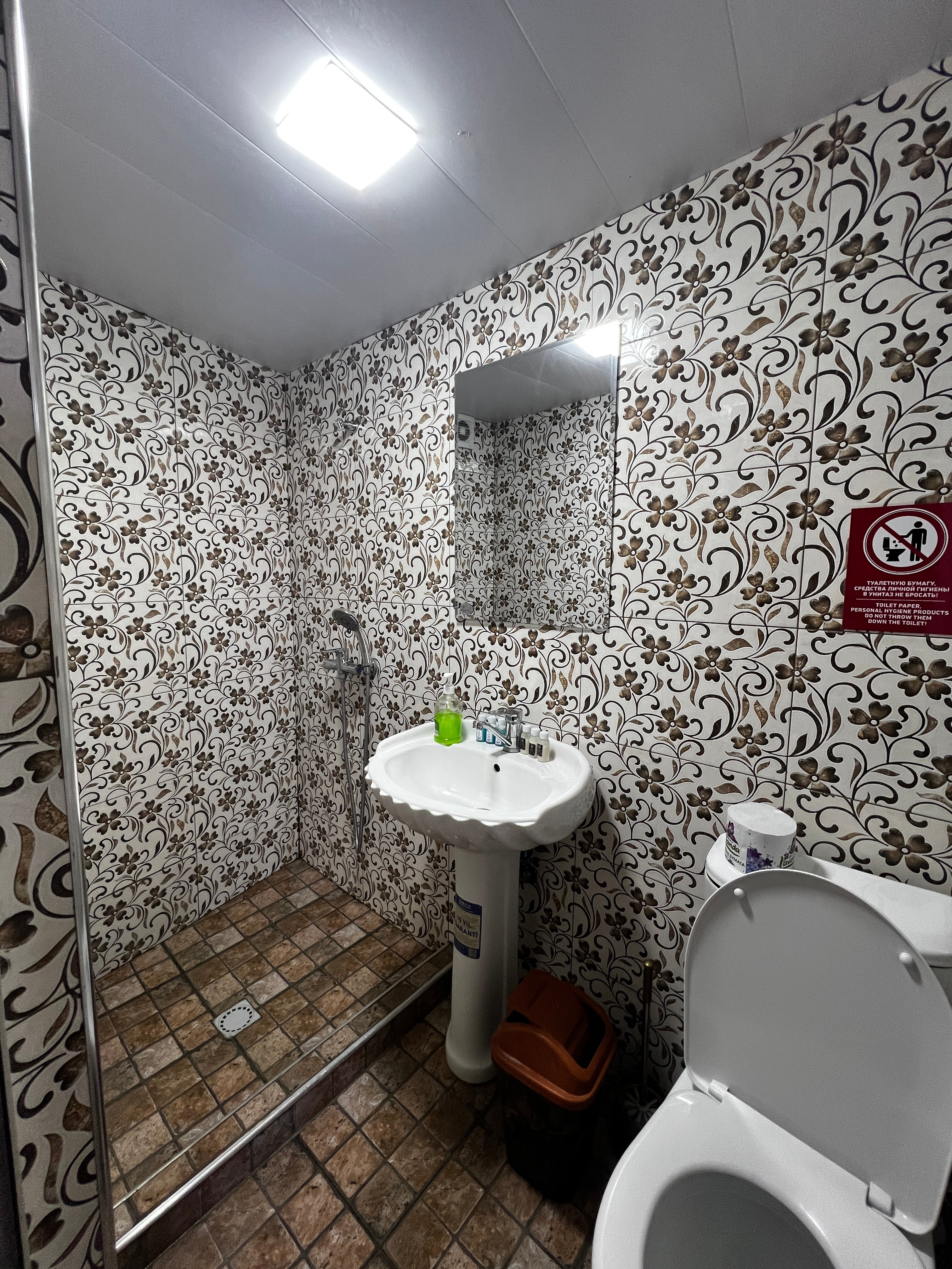 Фото Fayz Guest House