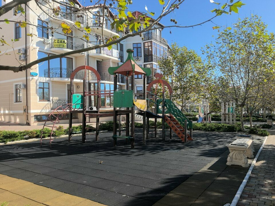 Playground Playground, Gelendgik, photo