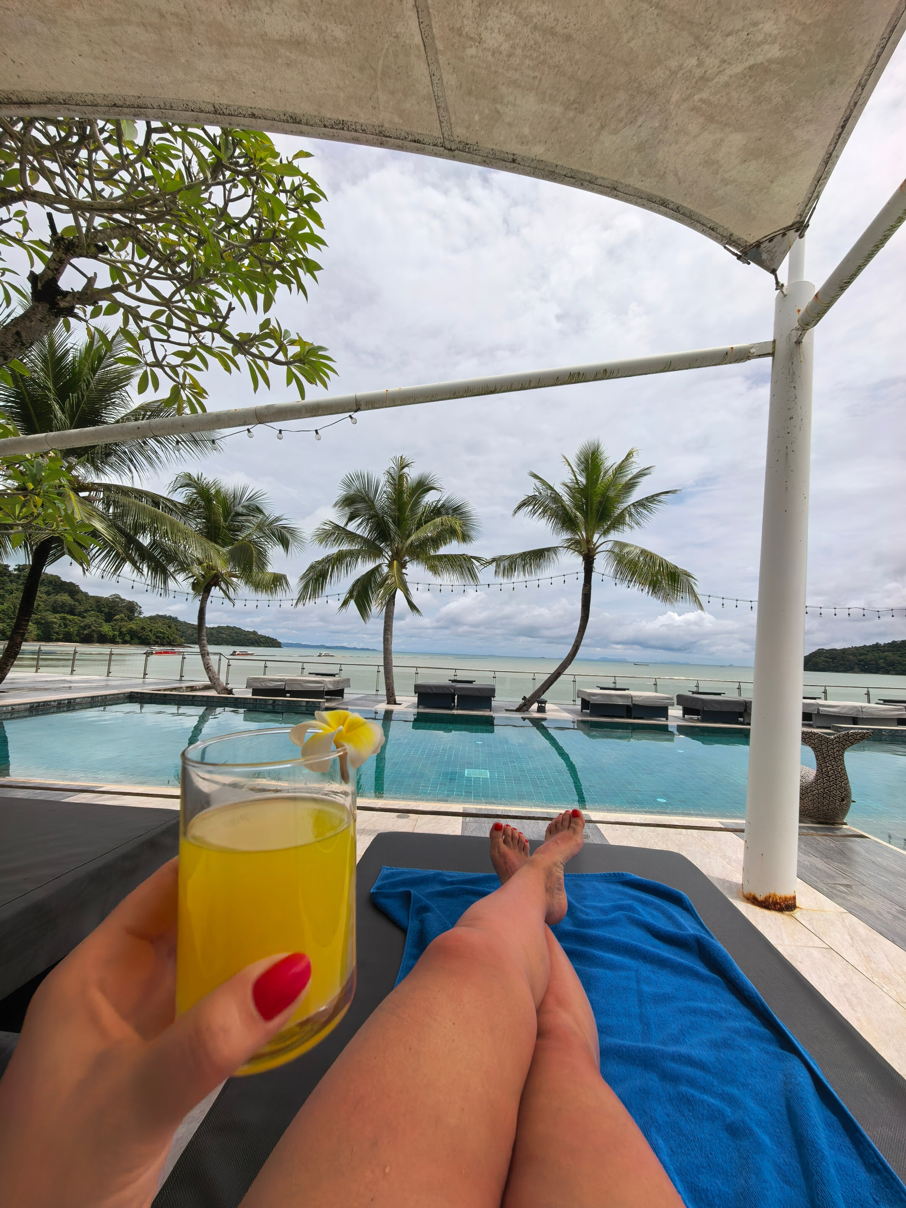 Фото Hotel Tide Phuket