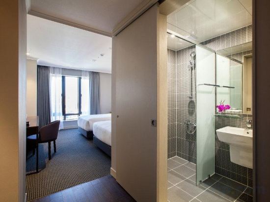 Фото G2 Hotel Myeongdong