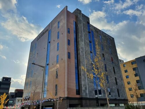 Гостиница Amare Hotel в Кенсан-Пукто