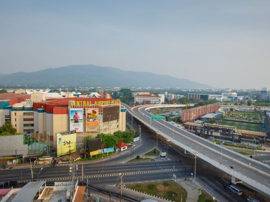 Фото Locals Prio ChiangMai Central Airport Plaza