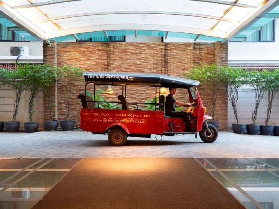 Фото S. M. Grande Residence