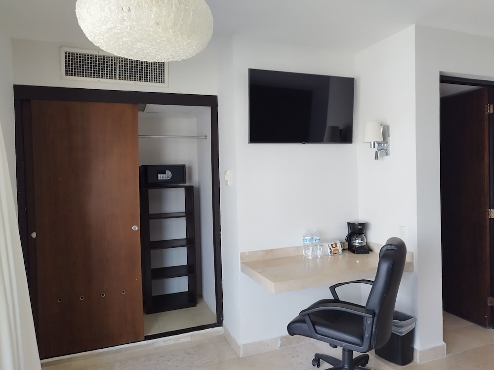 Фото Hotel Mar y Tierra Veracruz