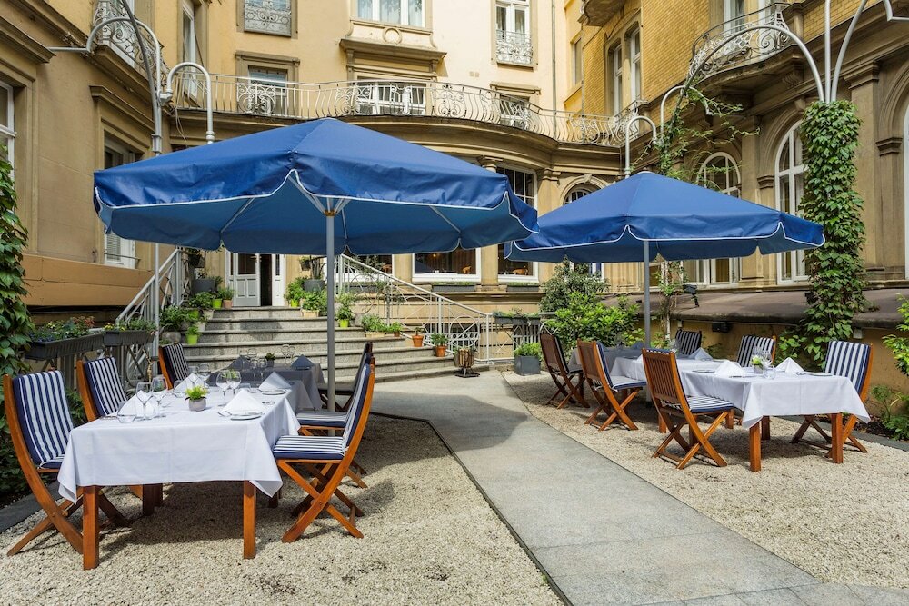 Фото Radisson Blu Schwarzer Bock Hotel