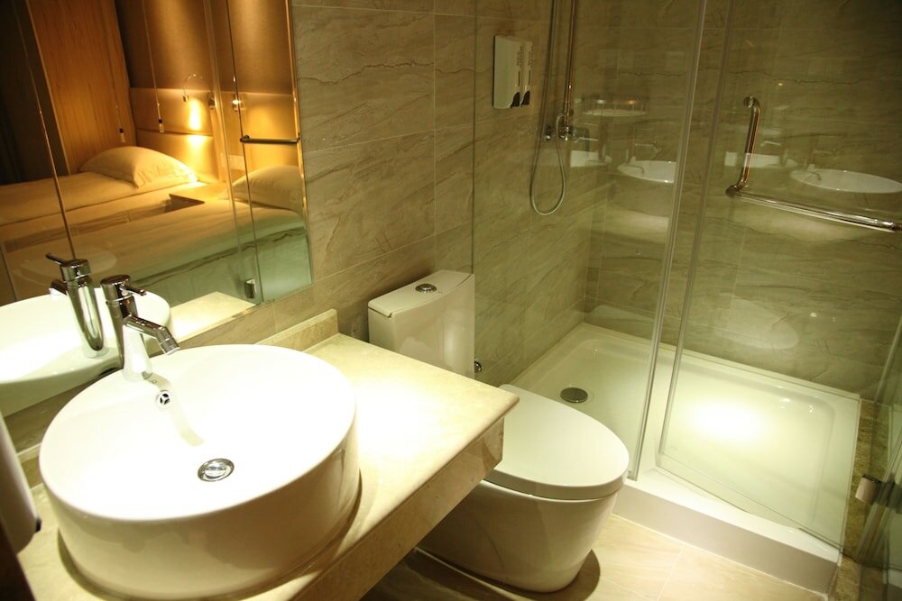 Фото Fish Inn Shanghai East Nanjing Road