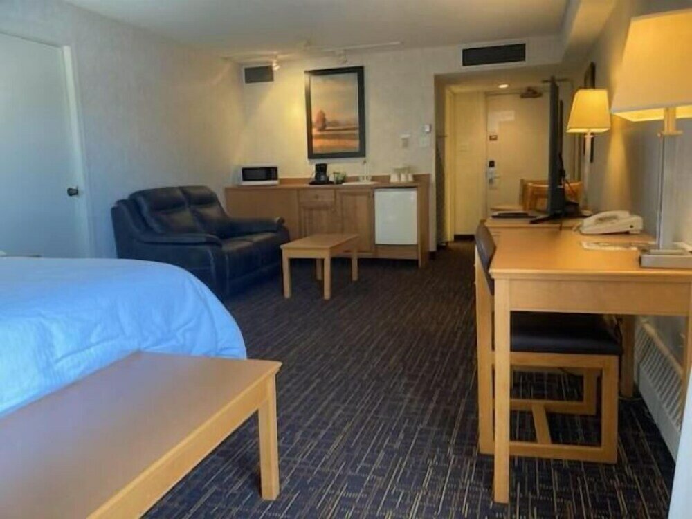 Фото Westlock Inn and Conference Centre