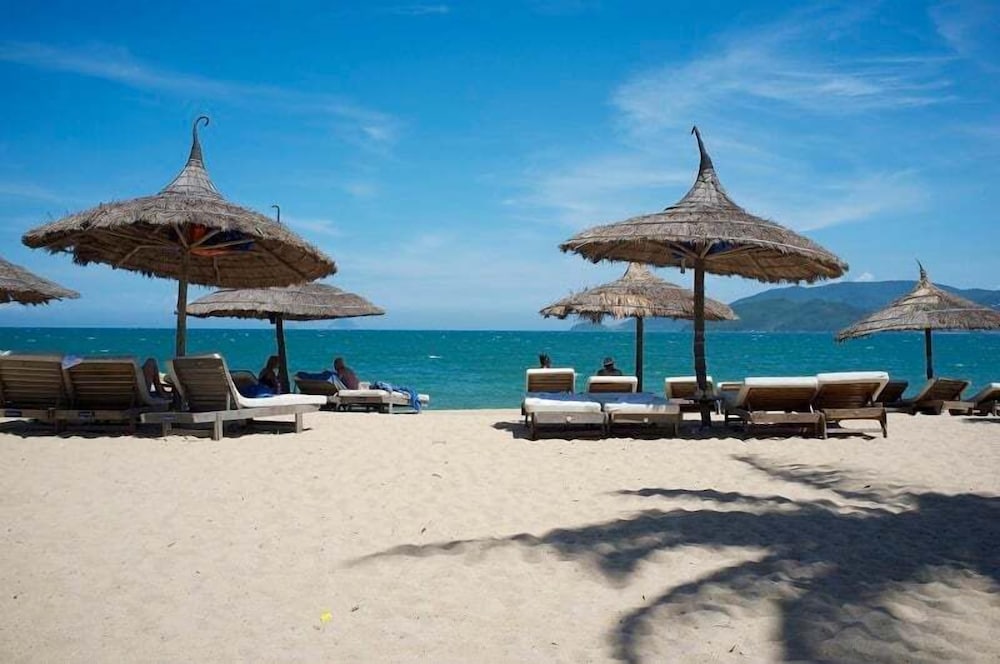 Фото Diamond Bay Nha Trang Hotel