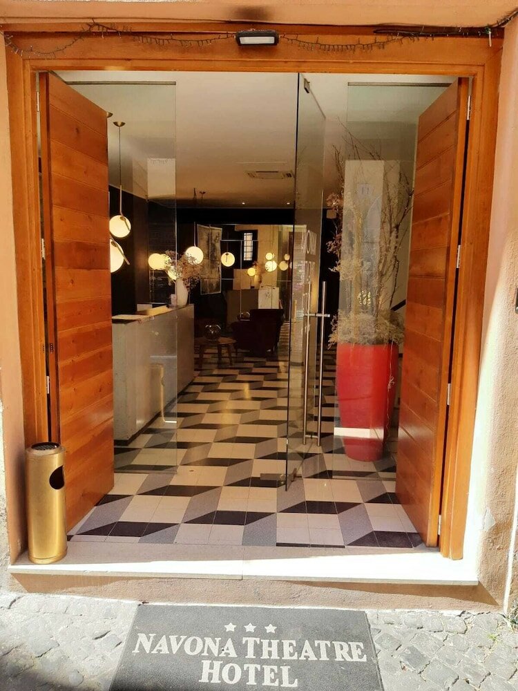 Фото Navona Theatre Hotel