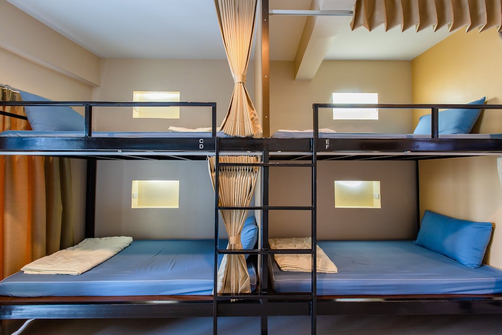 Фото Restiny Hostel