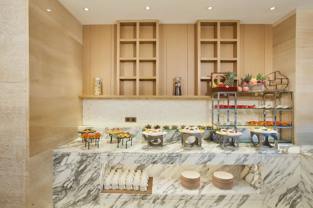 Фото Lakeside Hotel Xiamen Airline