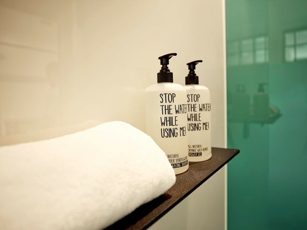 Фото Schwabinger Wahrheit by Geisel