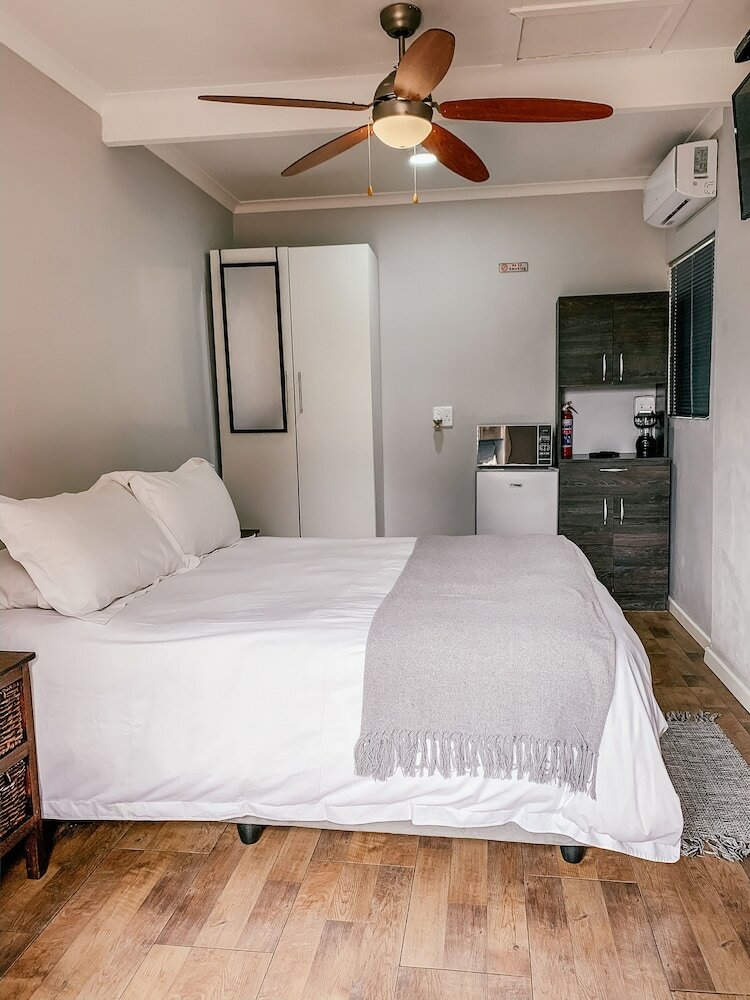 Фото Bosau Guest House