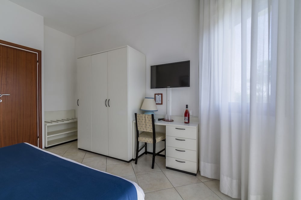 Фото Hotel Tarabella