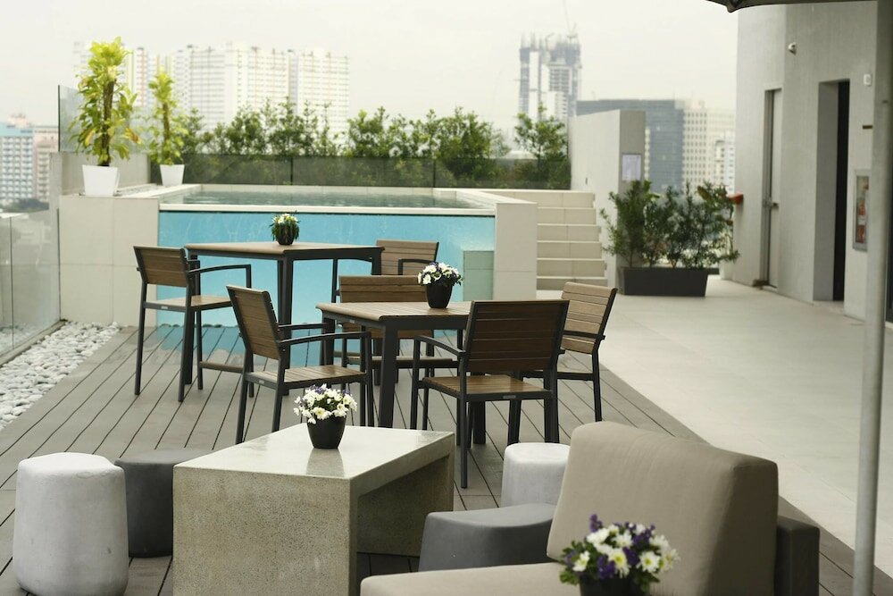 Фото Privato Quezon City