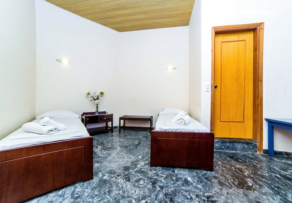 Фото Ambrosia Hotel