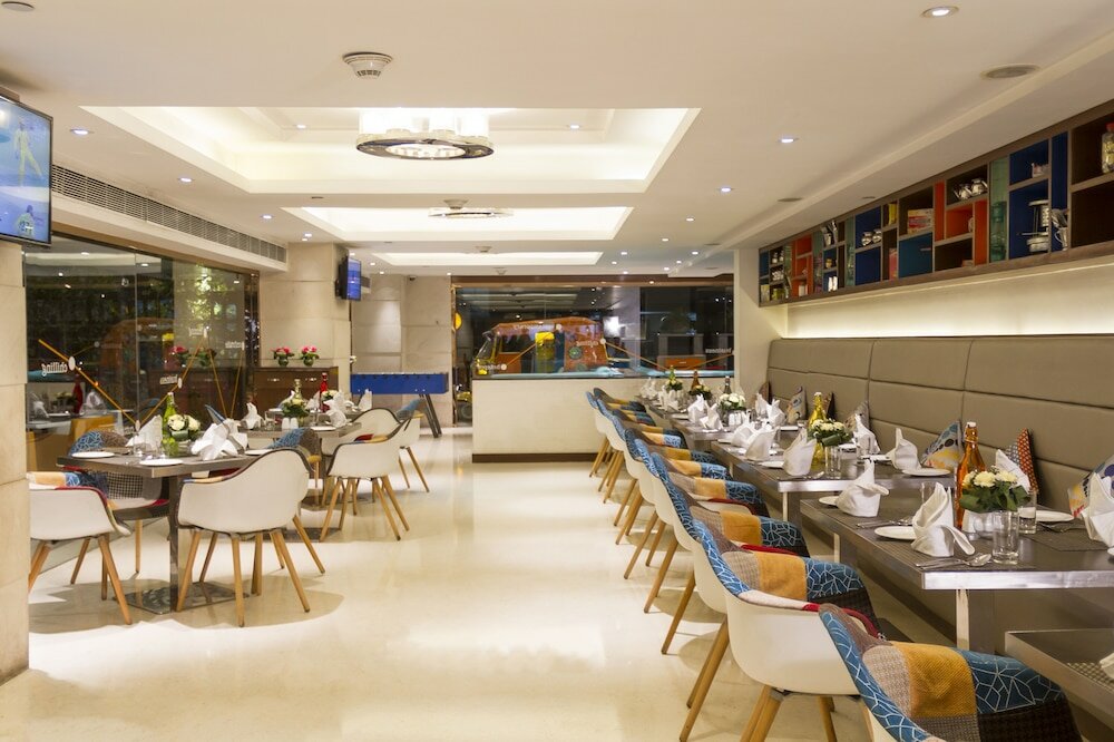 Фото Zone by The Park Bani Park Jaipur