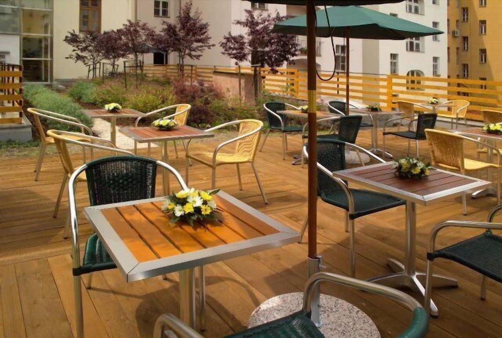 Фото Superior Hotel Prague