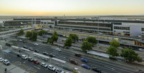 Внешний вид отеля Holiday Inn Melbourne Airport в Мельбурне, фото 5