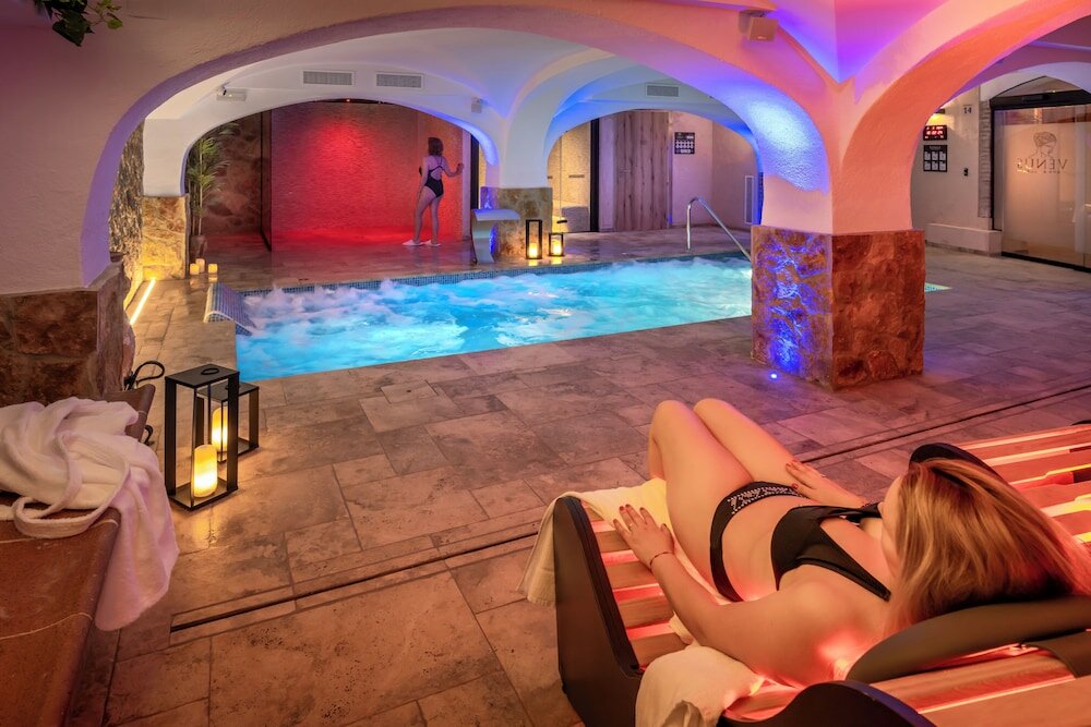 Фото Hotel GHT Neptuno Tossa & VENUS SPA