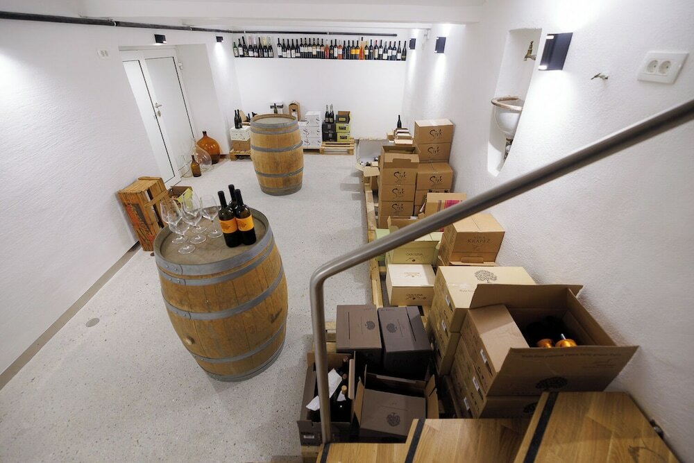 Фото Pri Žabarju Bed & Breakfast Ljubljana