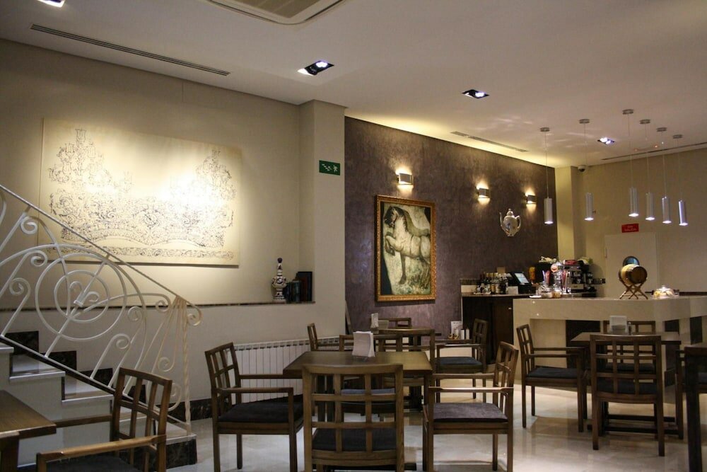 Фото Hotel Sevilla