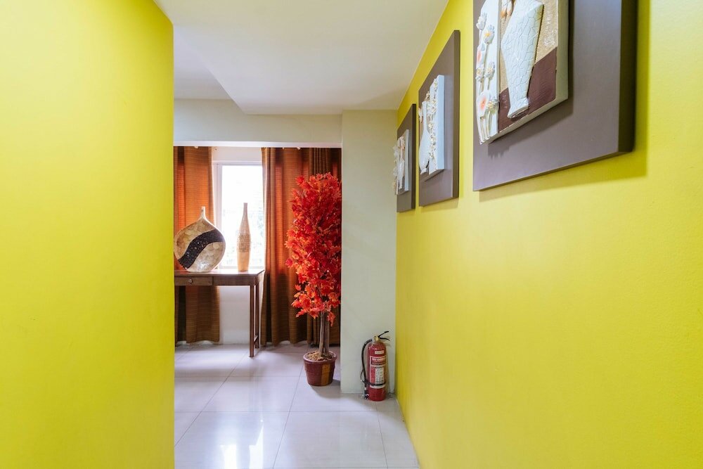 Фото RedDoorz @ University Belt Manila