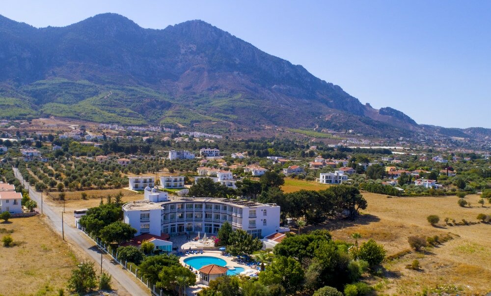 Фото Hotel Sempati