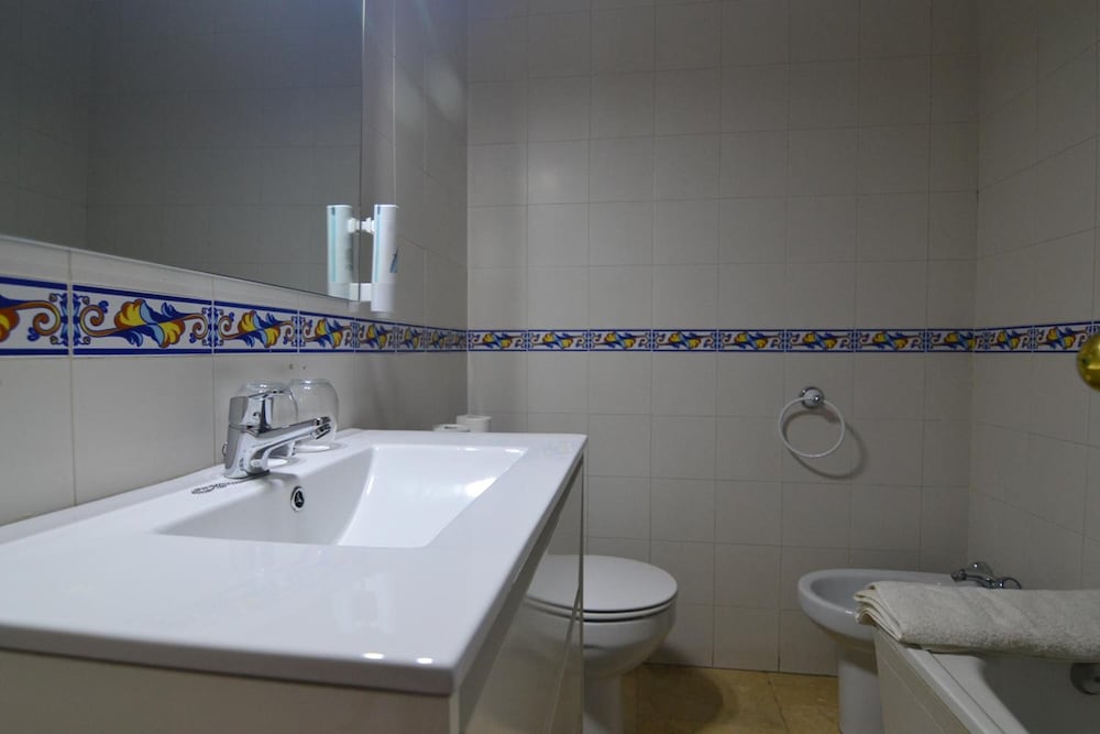 Фото Hostería El Bodegón De Gredos