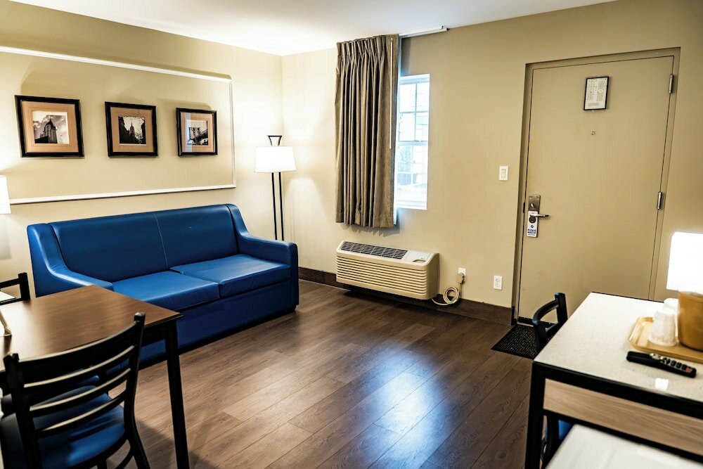 Фото Whitman Motor Lodge