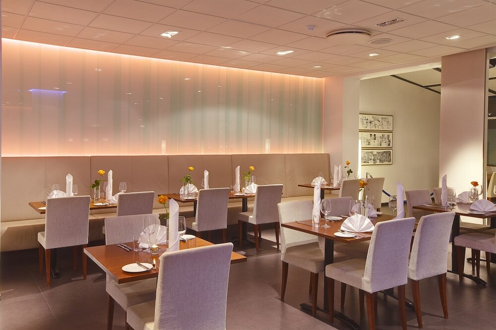 Фото Park Inn by Radisson Reykjavik Keflavik Airport