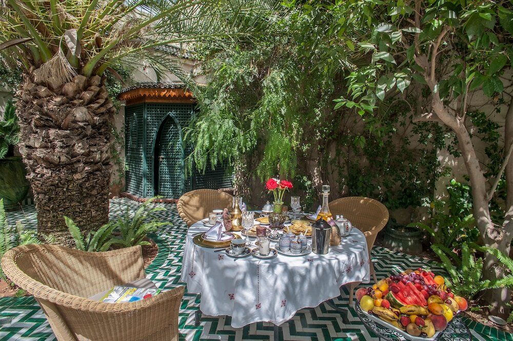 Фото Riad Laurence Olivier