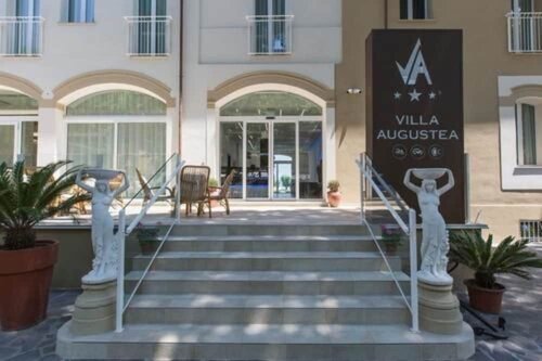 Внешний вид отеля Villa Augustea в Римини, фото 4