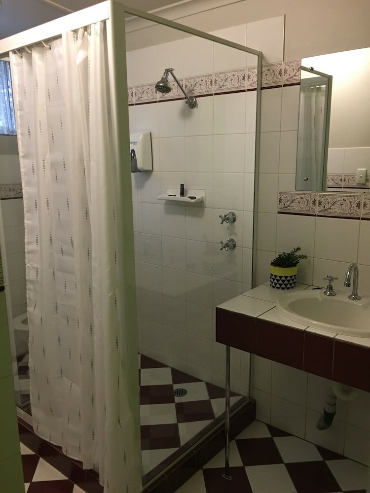 Фото Hello Adelaide Motel and Apartments