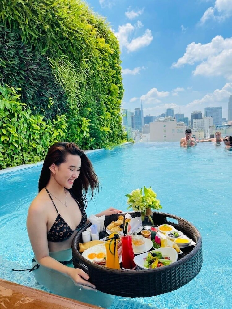 Фото Paradise Saigon Boutique Hotel & SPA