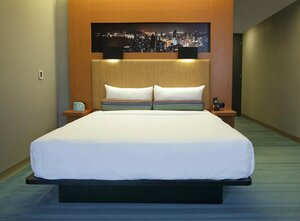 Гостиница Aloft Panama