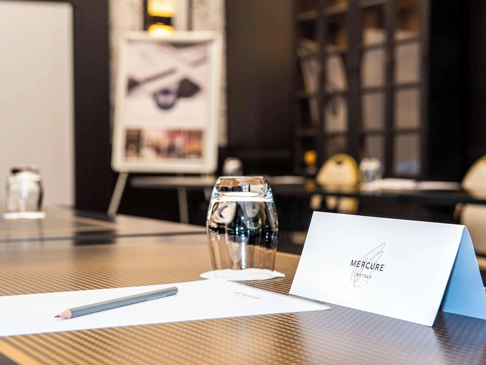 Фото Mercure Carcassonne La Cité hotel