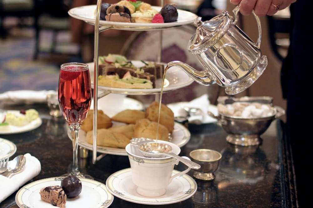 Фото Отель The Brown Palace Hotel and Spa