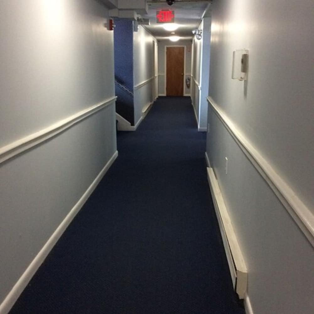 Фото Wickford Motor Inn