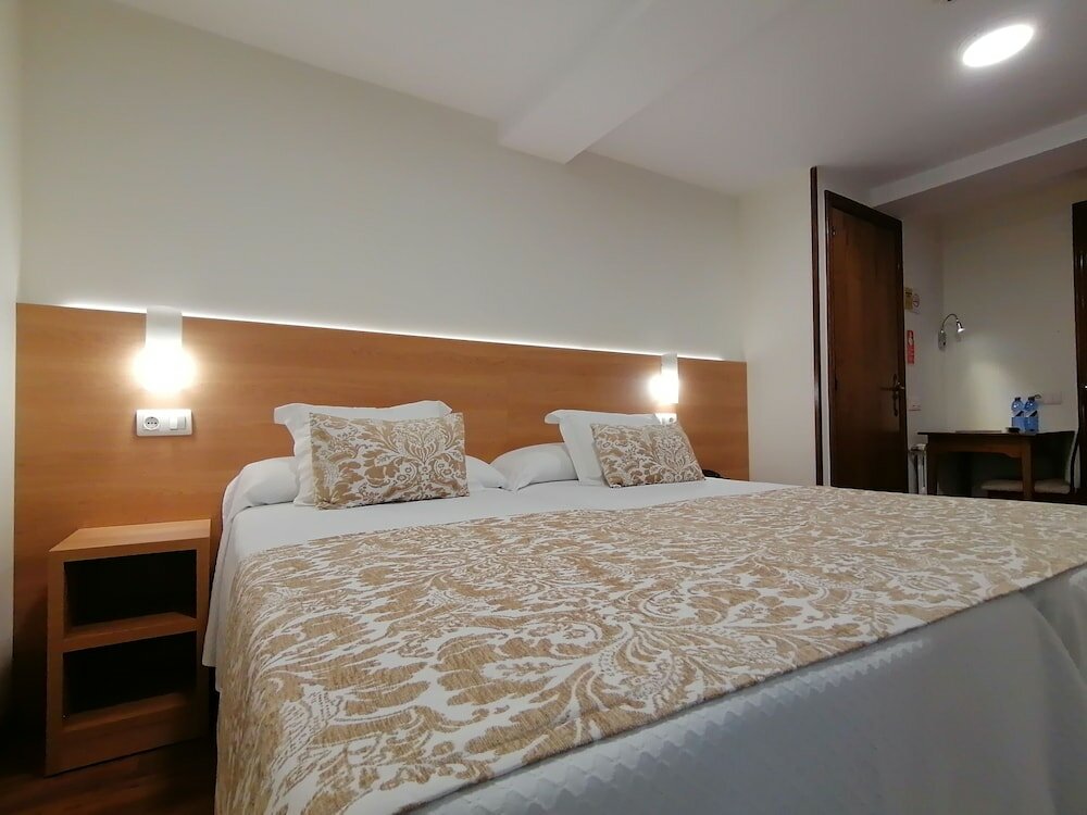 Фото Hostal Anosa Casa