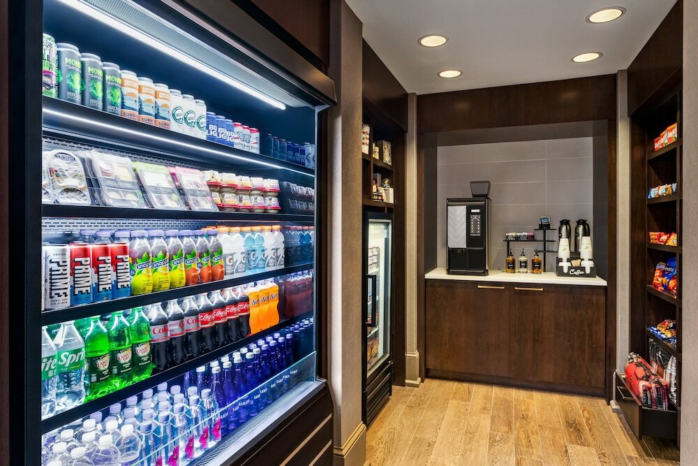 Фото Holiday Inn Saratoga Springs, an Ihg Hotel