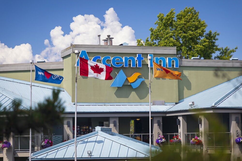 Фото Accent Inns Vancouver Airport